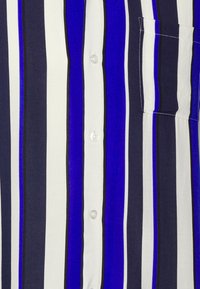 Pier One Ing - blue
