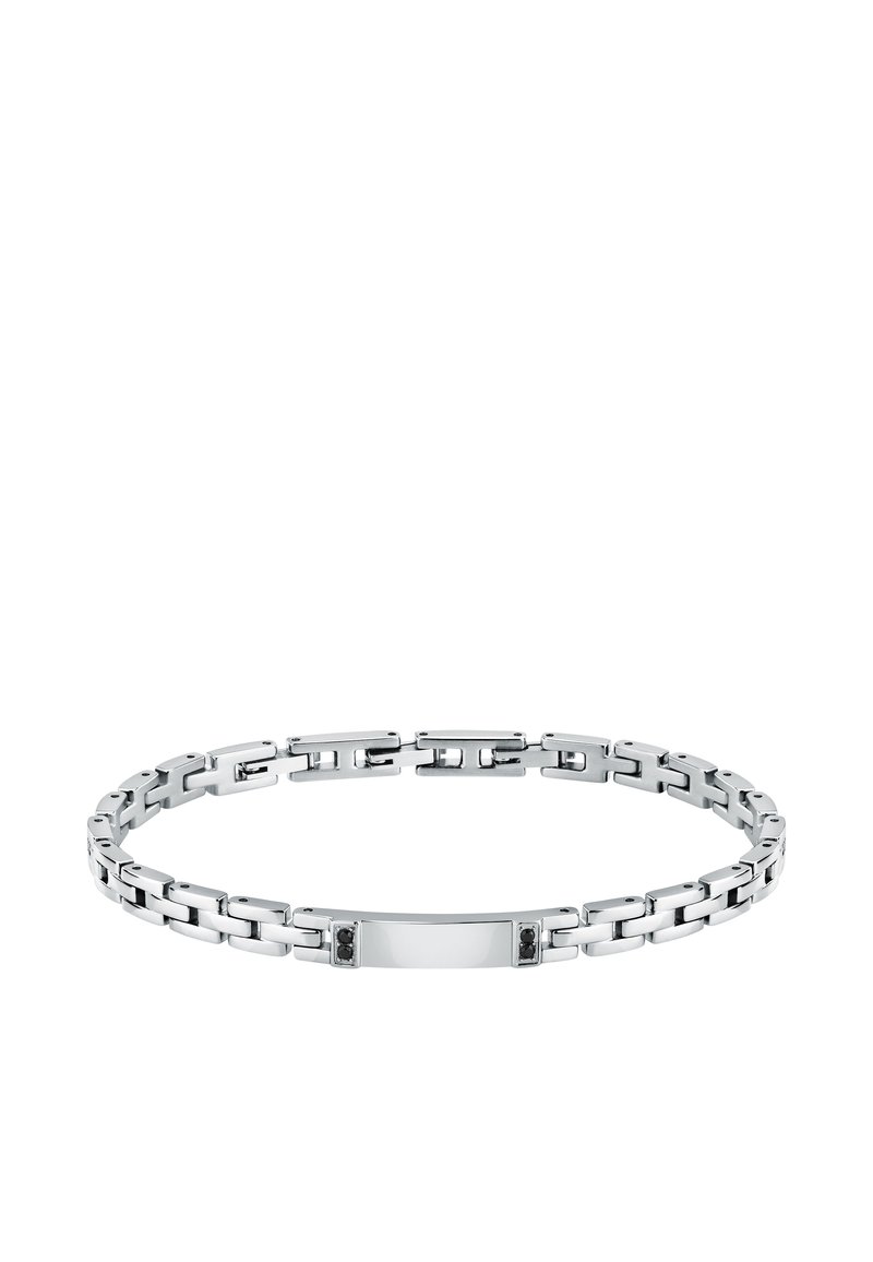 Bracciale in argento con maglie intrecciate, una piastra centrale piatta con due accenti neri, superficie liscia e finitura lucida.