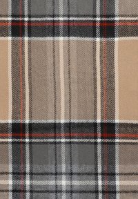 Tkanina w kratkę w odcieniach beżu, szarości i czerni z czerwonymi akcentami. Charakteryzuje się wyraźnym wzorem w kratę oraz miękką fakturą.