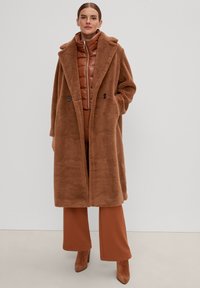 comma Klassischer Mantel - brown