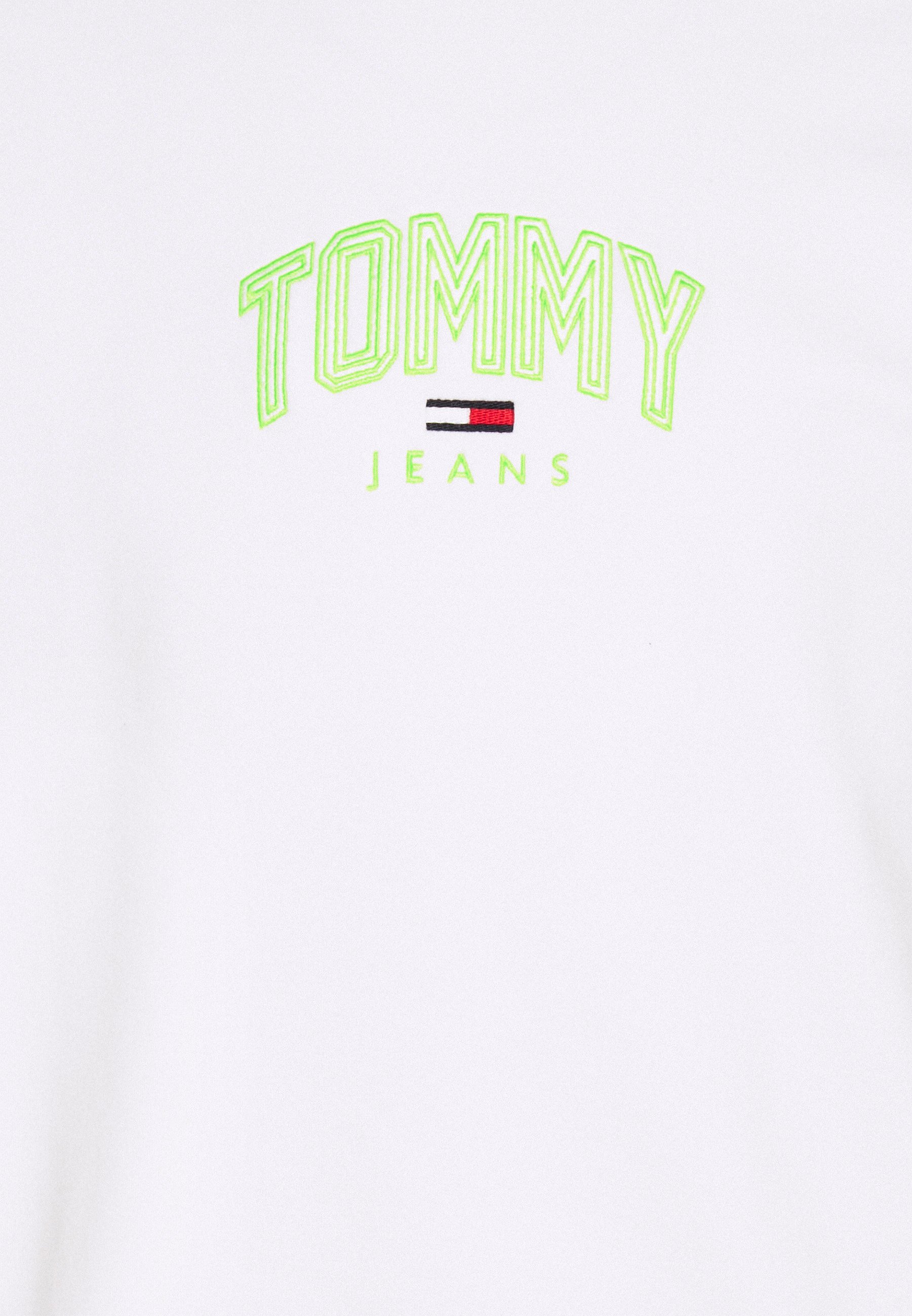 lightweight white sweatshirt