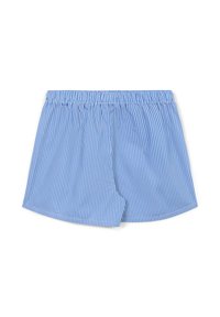 Boxer shorts blu striati con cintura elastica, caratterizzati da strisce bianche verticali e una vestibilità comoda, realizzati in tessuto leggero.