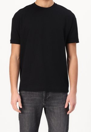T-paita - black