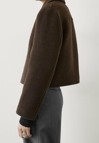 Massimo Dutti Übergangsjacke - dark brown