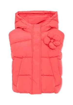 Veste sans manches matelassée rose corail avec capuche et détail fleur en tissu sur la poitrine gauche.