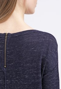 Even&Odd Sweter