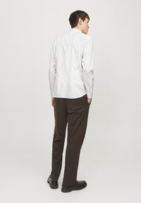Jack & Jones JJJOE PRINT SHIRT - Svečana košulja - white/ditsy