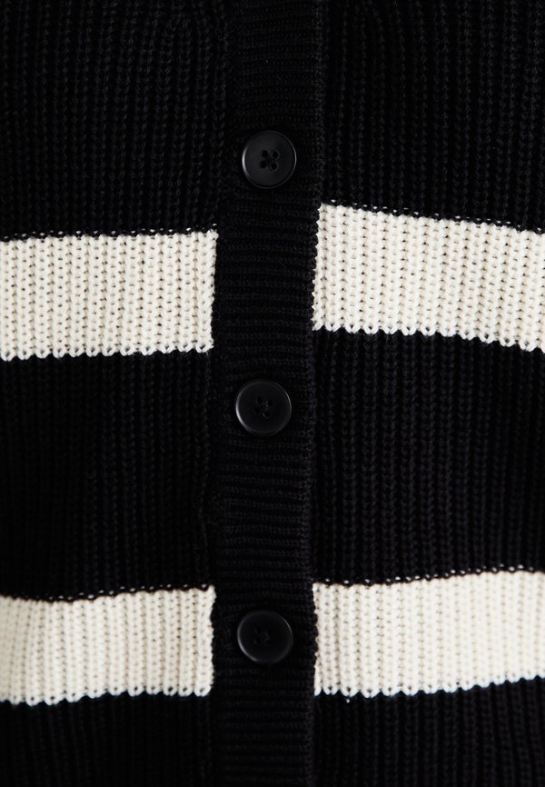 NMMAYSA V NECK CARDIGAN - Cardigan4