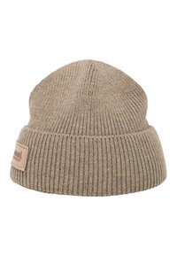 Strikket beige beanie med en foldet skygge. Lavet af uld, den har en ribbet tekstur og et lille lædermærke på siden.