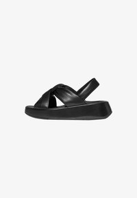 Geselecteerd, all black