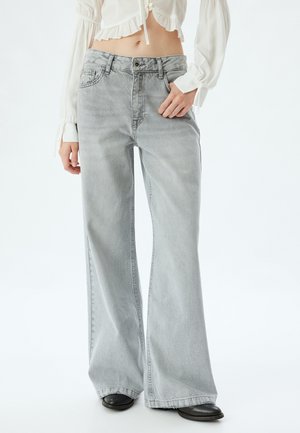 WIDE - Flared Jeans - grey