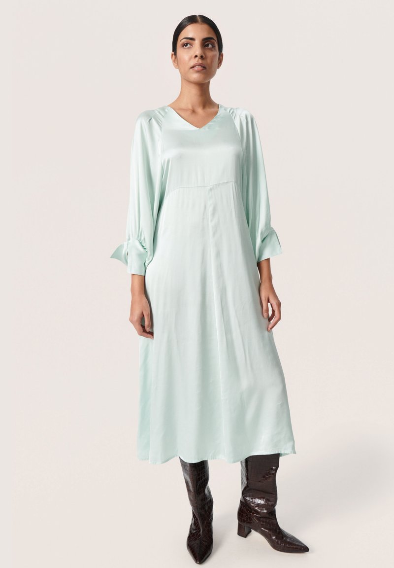 Soaked in Luxury - SLULRIKE STUDIO - Vestido informal - surf spray, Ampliar