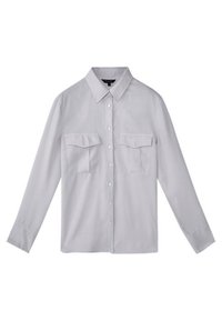 Jasnoszara koszula z guzikami, z kołnierzykiem, dwoma kieszeniami na piersi, długimi rękawami oraz gładkim, lekko teksturowanym materiałem.