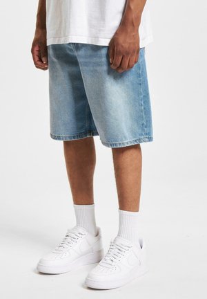 DEF DROP - Short en jean - mid blue