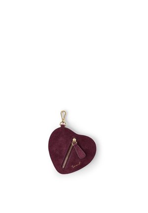 Kleines dunkelviolettes Wildledertäschchen in Herzform mit goldenem Reißverschluss und Karabiner zum Befestigen an einer Tasche oder einem Schlüsselanhänger.