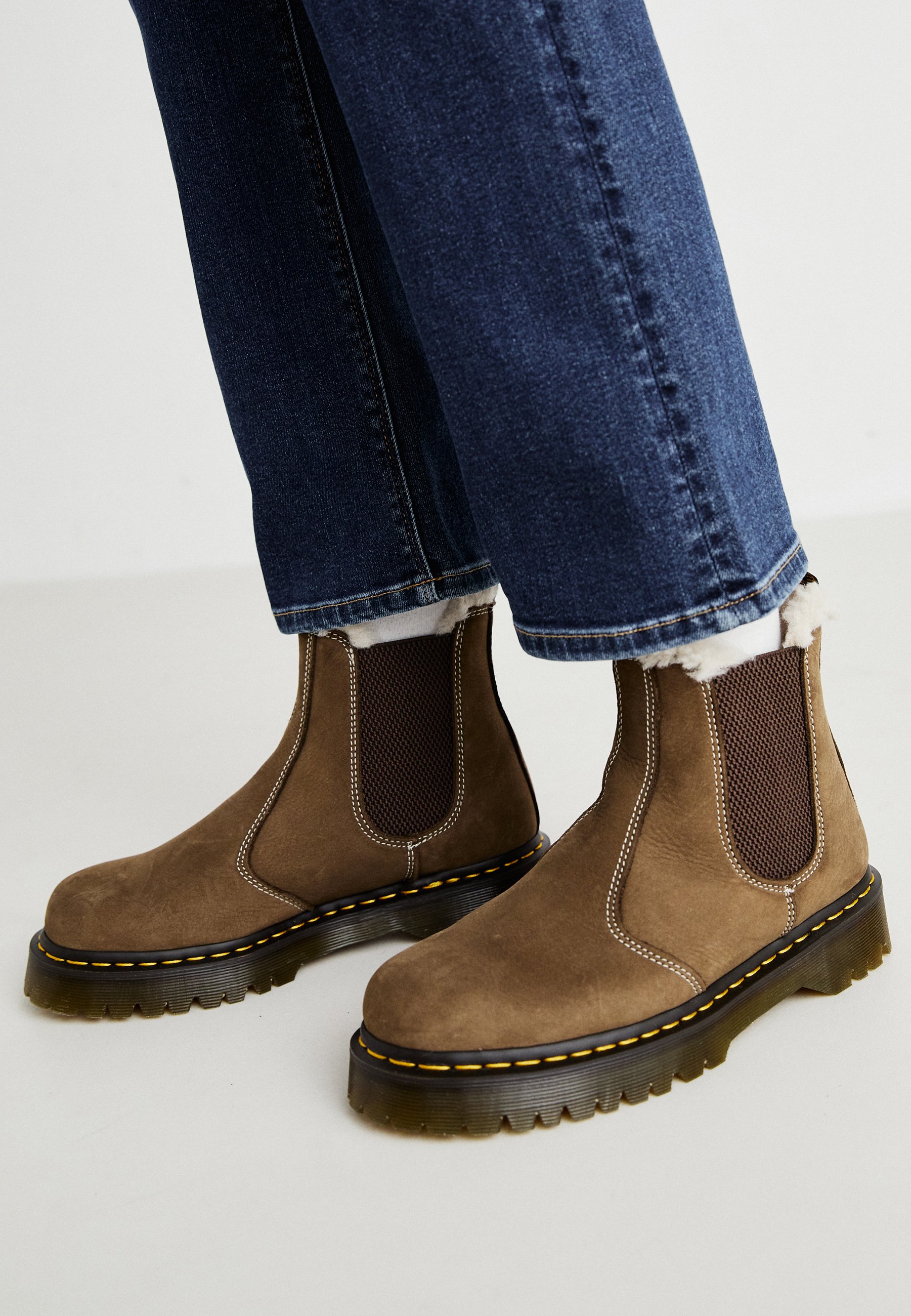 Dr. Martens 2976 - Bottines à plateau - dark khaki buttersoft/kaki