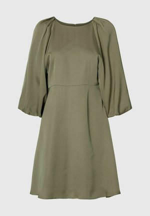 Selected, SLFLAURINA 3/4 SHORT DRESS NOOS - Robe de jour - deep lichen green
