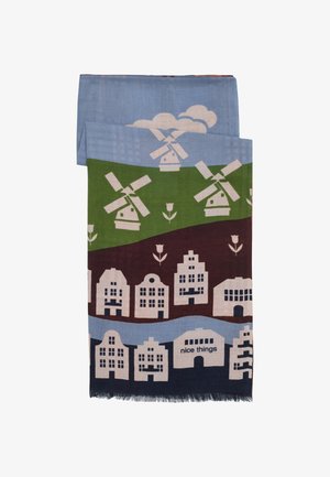 Bufanda plegada con un diseño impreso de molinos de viento, tulipanes, nubes y edificios de estilo tradicional holandés en tonos azules, verdes, marrones y beige.