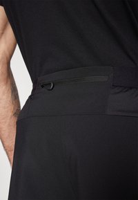 ASICS ROAD SHORT - Sports shorts - performance black