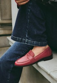 Next WIDE FIT FOREVER COMFORT PENNY - Instappers - mottled red