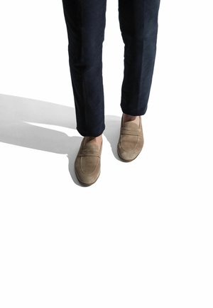 Scarosso MARZIO - Slipper - taupe suede