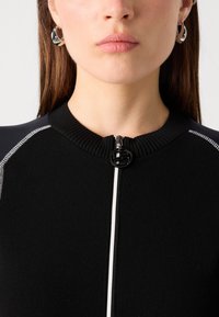 Marc Cain Kampsunkleit - black