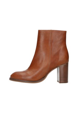 High heeled ankle boots - cognac