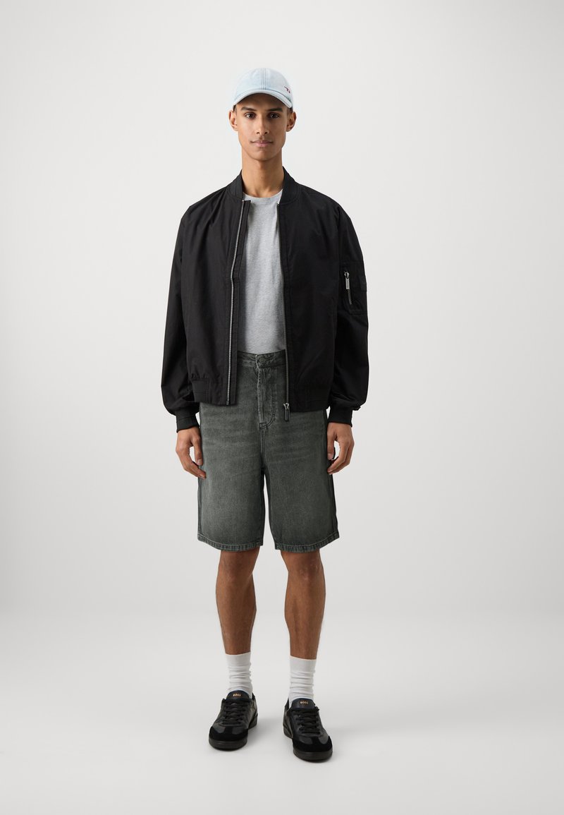 Diesel LIVERY - Denim shorts - black denim - Zalando