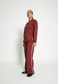 Desires Nohavice - apple butter brown