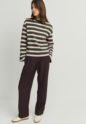 Next FIT - STRIPE - Pikkade varrukatega topp - red green