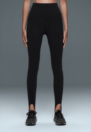 OYSHO, COMFORTLUX SUPER HIGH-RISE ANKLE-LENGTH FUSEAU - Leggings - black