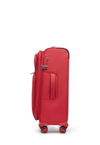 Rode harde koffer met een met rits afgesloten hoofdcompartiment, zijvak en vier soepel rollende wielen. Voorzien van een combinatie slot en een gestructureerd oppervlak.