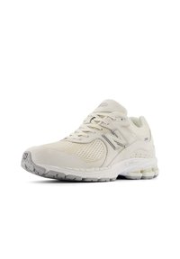 New Balance 2002 - Trainers - beige