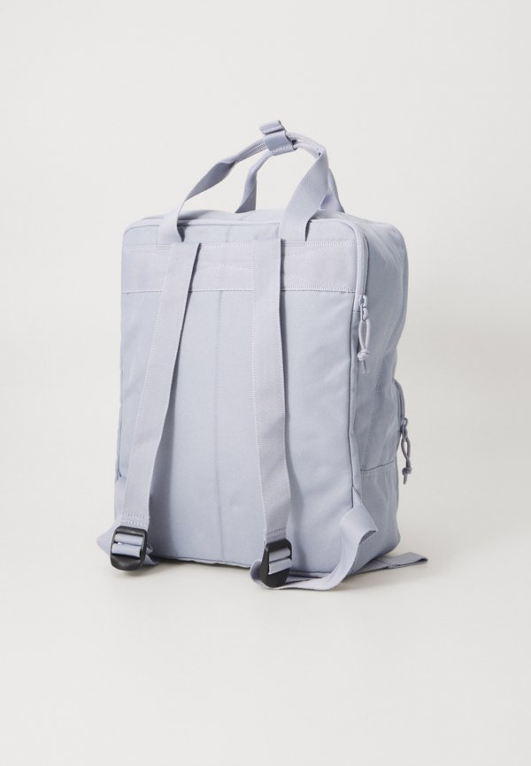 SMALL SQUARE BACKPACK UNISEX - Rucksack - lavender trek3