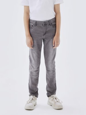NKMTHEO - Pieguloša piegriezuma džinsi - medium grey denim