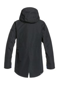 Veste noire imperméable à capuche avec manches longues, fente arrière, et un ourlet légèrement arrondi, vue de dos sur fond blanc.