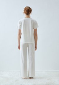 Anna Field SET - Nachtwäsche Set - off-white