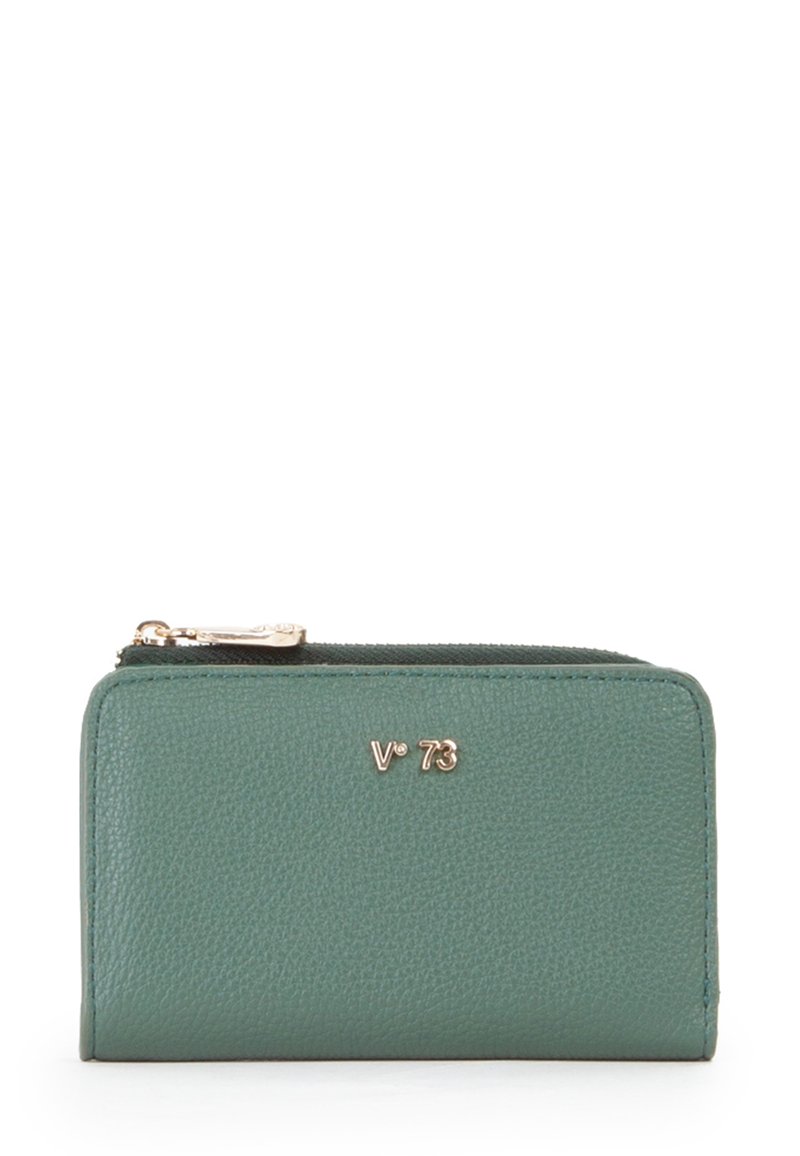 Portafoglio verde in pelle con superficie testurizzata, chiusura con cerniera e dettagli in metallo tono oro con il logo "V°73" sul davanti.