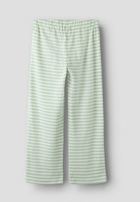Grønn- og hvitternet vidbent bukse med elastisk linning, laget av et lett, teksturert stoff. Ingen lommer eller merkbare detaljer.