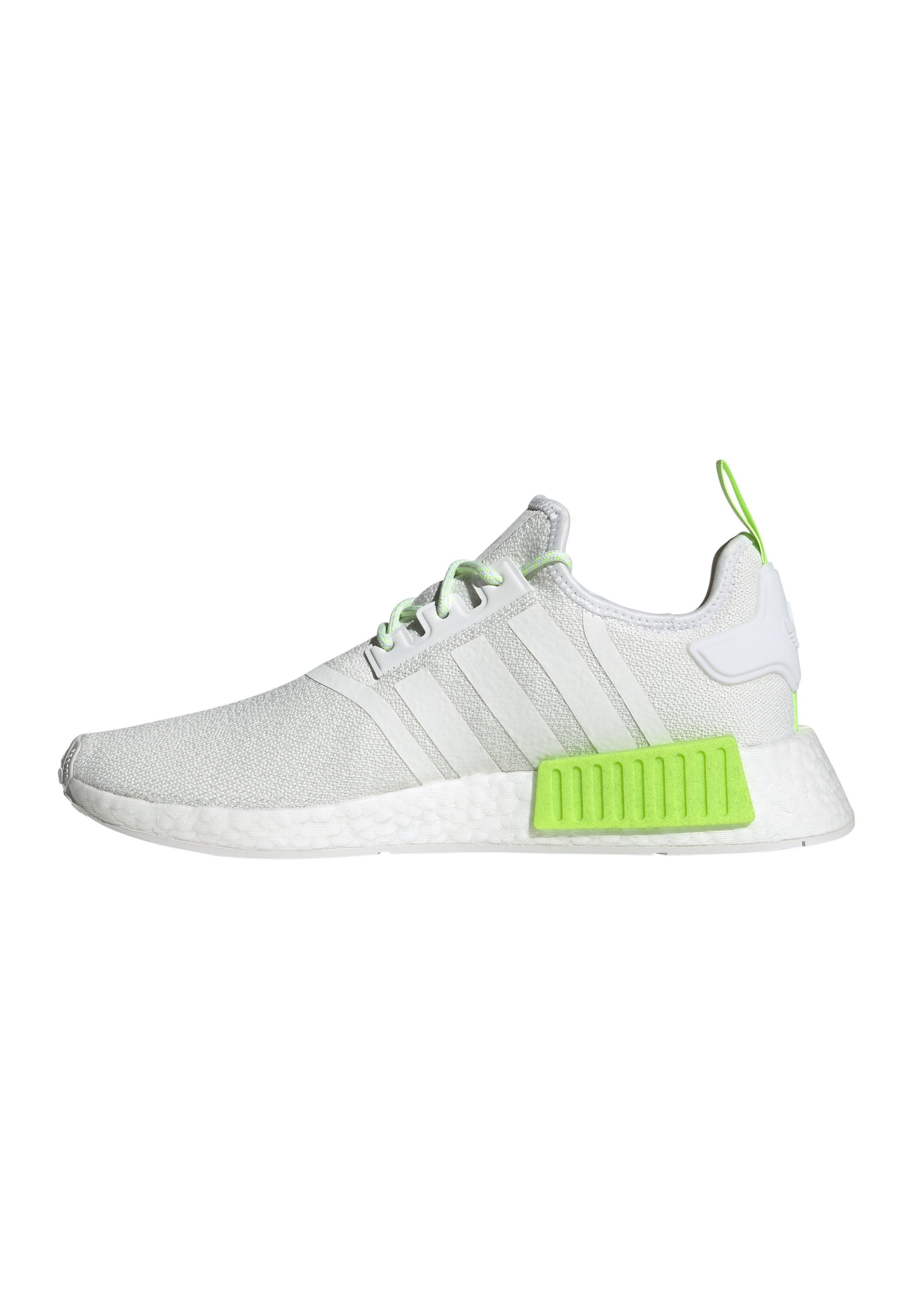 adidas Originals LIFESTYLE NMD_R1 - Trainers - weissgruen/white - Zalando.de