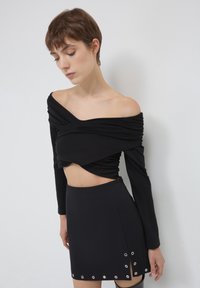 Calliope CROISÉ - Langarmshirt - noir