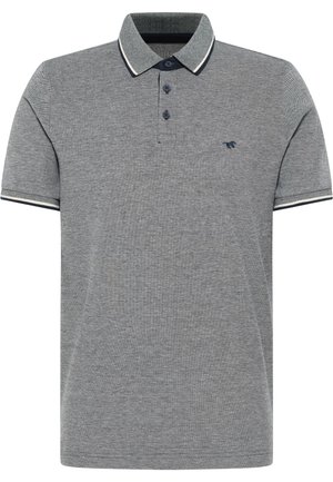 Szara koszulka polo z fakturowanej tkaniny, z dwoma guzikami z przodu, granatowymi wykończeniami kołnierza i rękawów oraz małym logo na piersi.