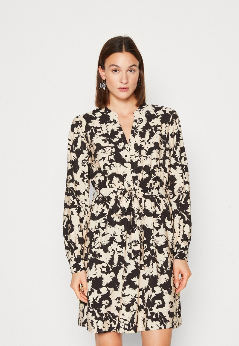 JDY JDYMIRIAM SHORT DRESS - Marškininė suknelė - black/sandshell