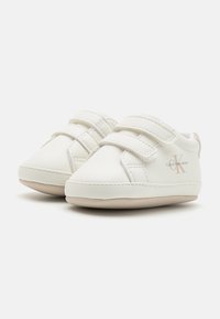 Calvin Klein Jeans JEAN UNISEX - Pirmieji vaiko batukai - off white/beige