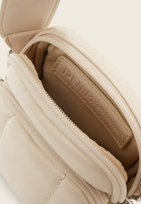 TOM TAILOR DENIM TTALLYA - Borsa a tracolla - off white   off white