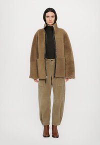CLOSED SHEARLING JACKET - Nahkjakk - black