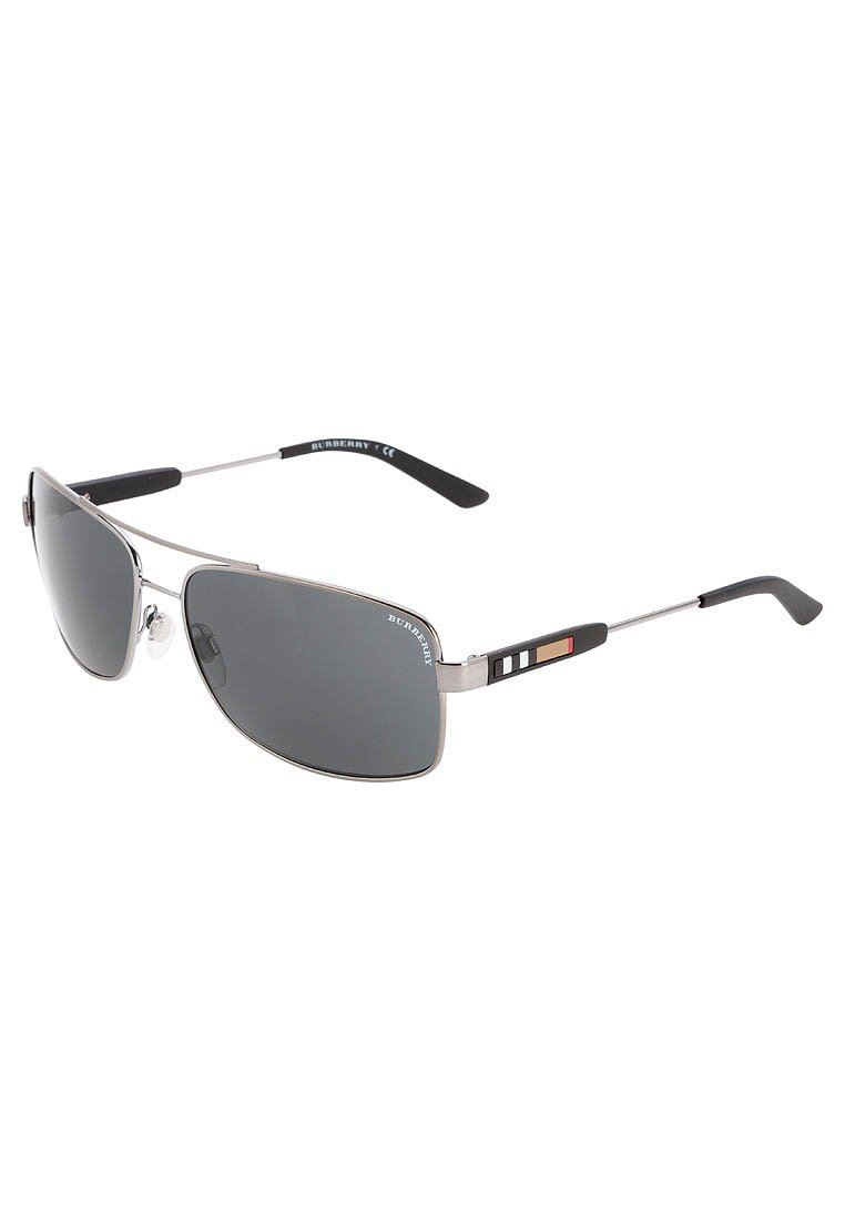 Metalliske rammesolbriller med grå linser, rette linjer og svarte stenger med fargeaksenter nær hengslene.