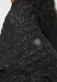 DKNY Bomberjacka - black