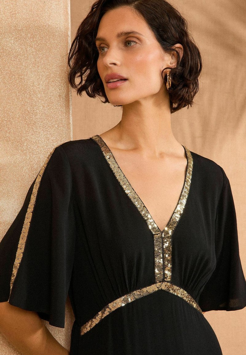 Zwarte Jurk Diepe V Hals ASOS DESIGN Rechtvallende Mini-jurk Met