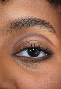 Thumbnail Image 3